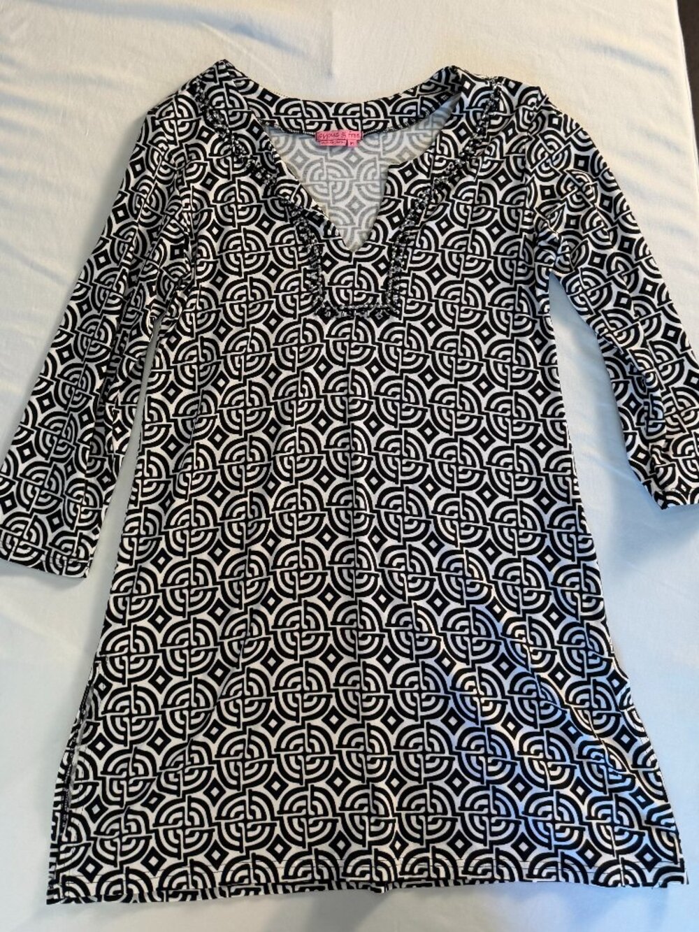 Joyous & Free Black White Geometric Print Tunic Dress Beaded V Neck M